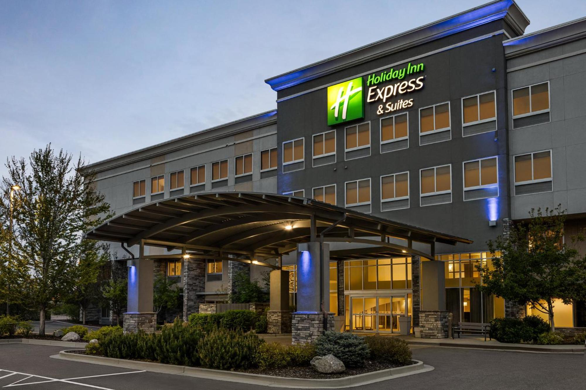 Holiday Inn Express & Suites Colorado Springs Central By Ihg Ngoại thất bức ảnh