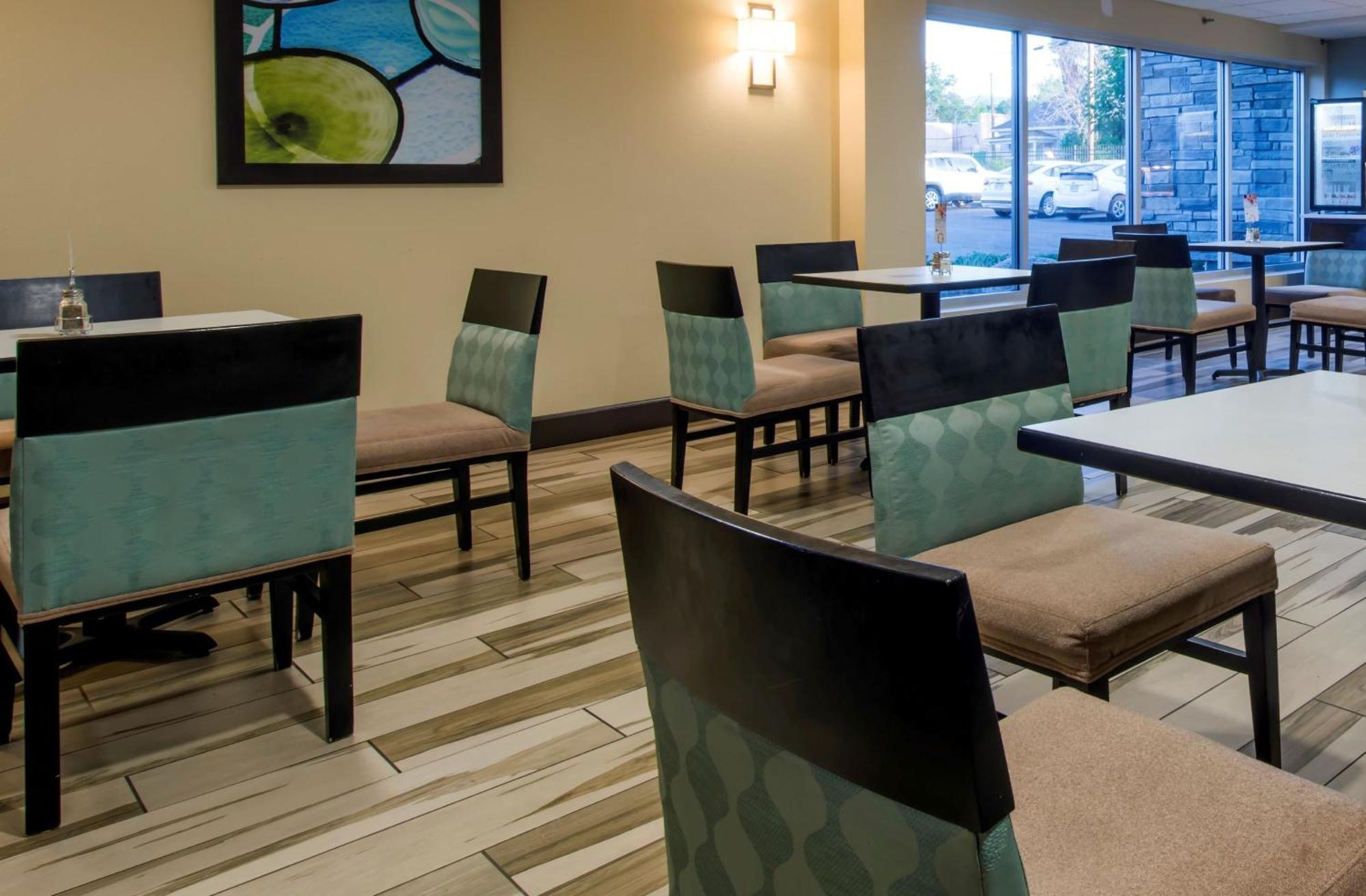 Holiday Inn Express & Suites Colorado Springs Central By Ihg Ngoại thất bức ảnh